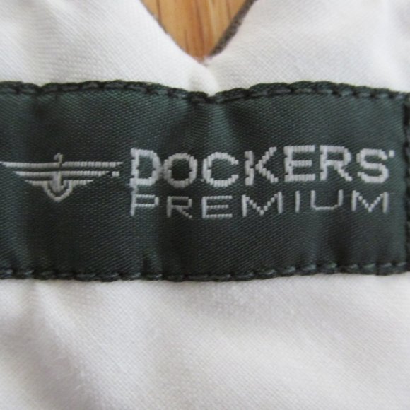 DOCKERS PREMIUM MEN'S SIZE 36 X 30 TROUSER OLIVE GREEN RELAXED FIT PANTS SLACKS - Picture 13 of 16
